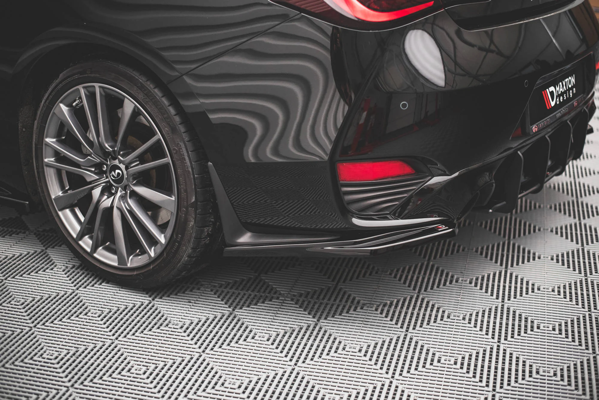 REAR SIDE SPLITTERS INFINITI Q60 S MK2 - Image 2