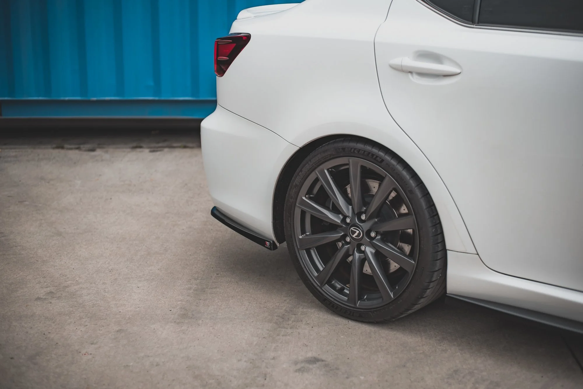 REAR SIDE SPLITTERS LEXUS IS F MK2 - Image 5