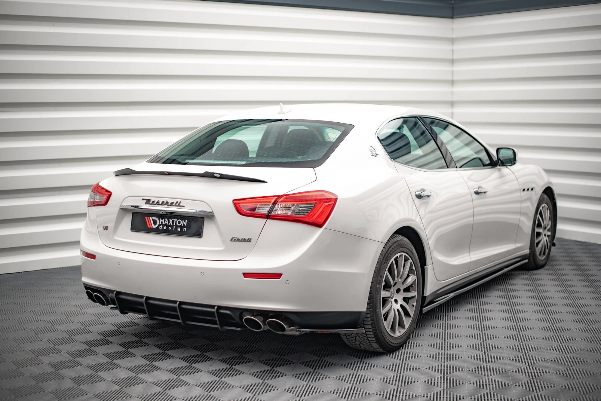 REAR SIDE SPLITTERS MASERATI GHIBLI MK3 - Image 3