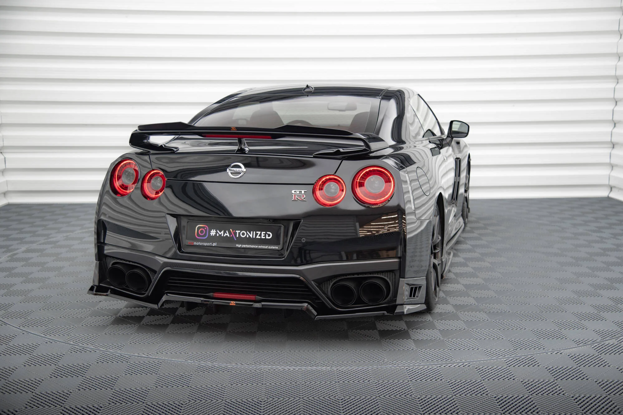 REAR SIDE SPLITTERS NISSAN GTR R35 FACELIFT - Image 2