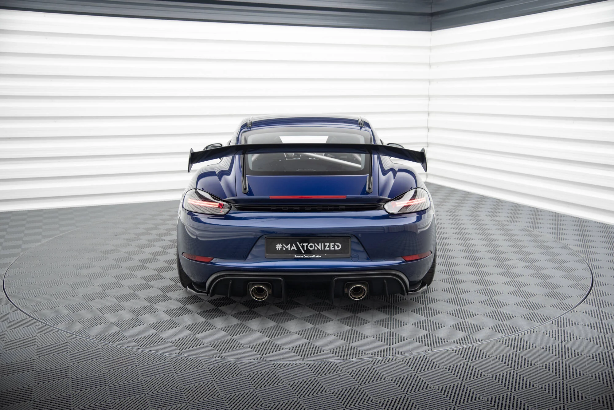 Rear Side Splitters Porsche 718 Cayman GT4 RS 982c - Image 4