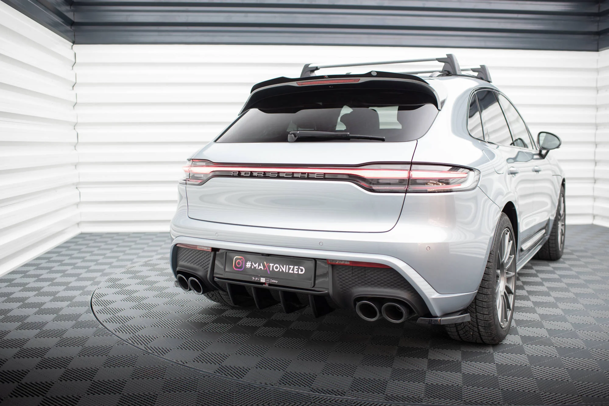 REAR SIDE SPLITTERS PORSCHE MACAN MK1 FACELIFT 2 - Image 2