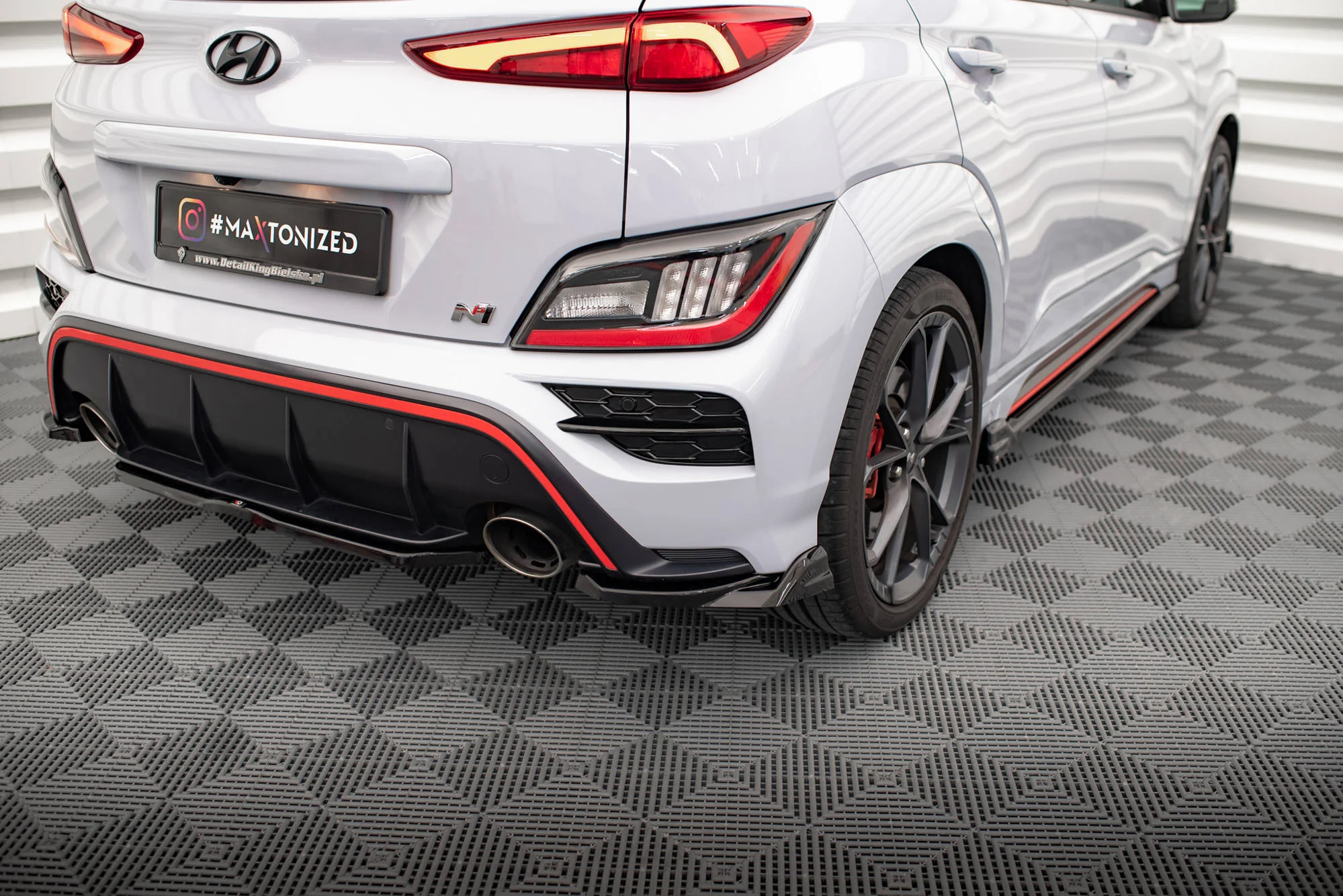 REAR SIDE SPLITTERS V.2 HYUNDAI KONA MK1 - Image 3