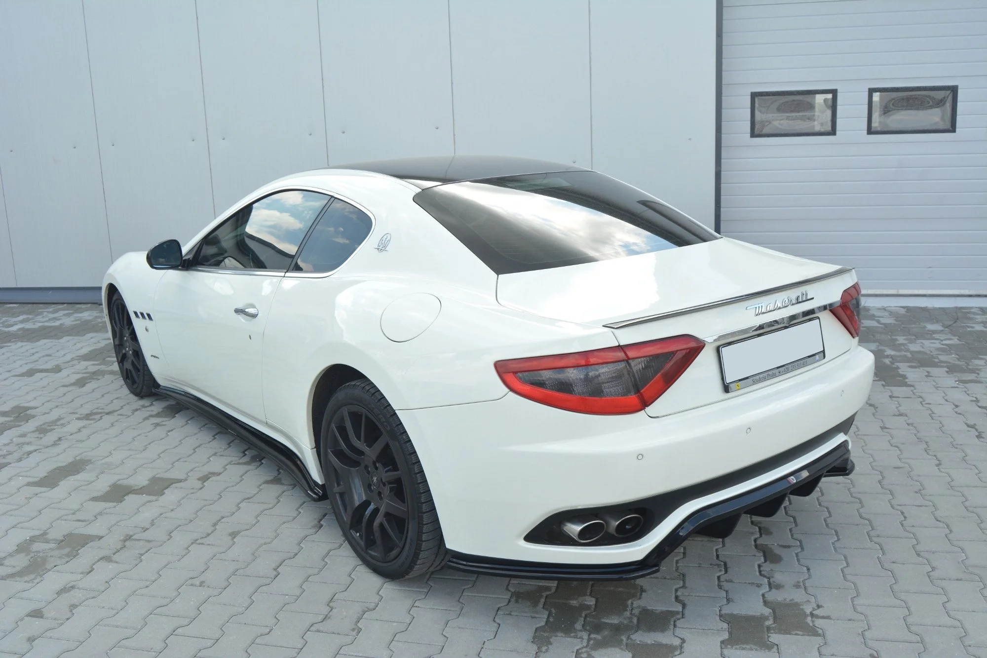 REAR SIDE SPLITTERS V.2 MASERATI GRANTURISMO (set for Maxton valance) - Image 2