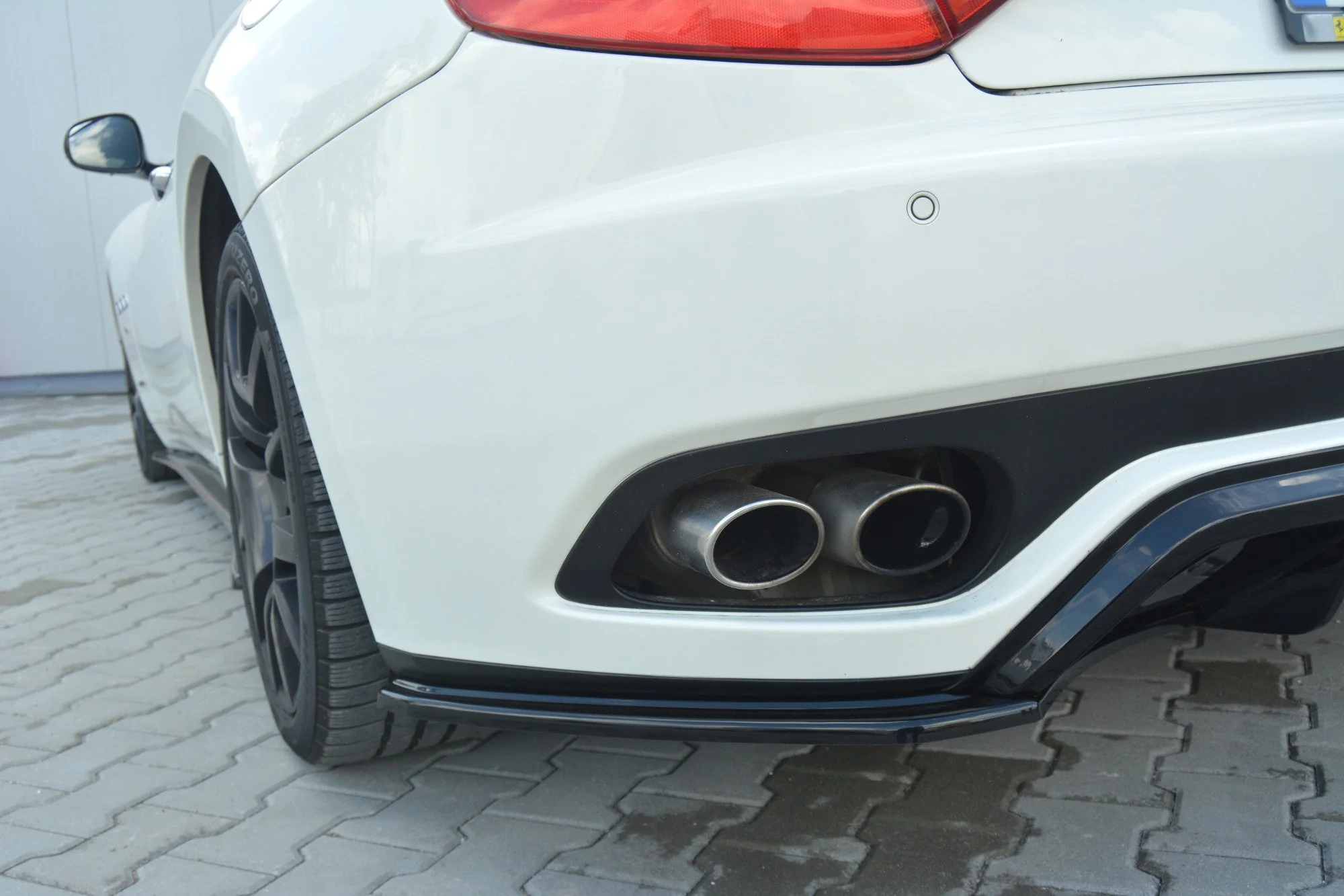 REAR SIDE SPLITTERS V.2 MASERATI GRANTURISMO (set for Maxton valance) - Image 3