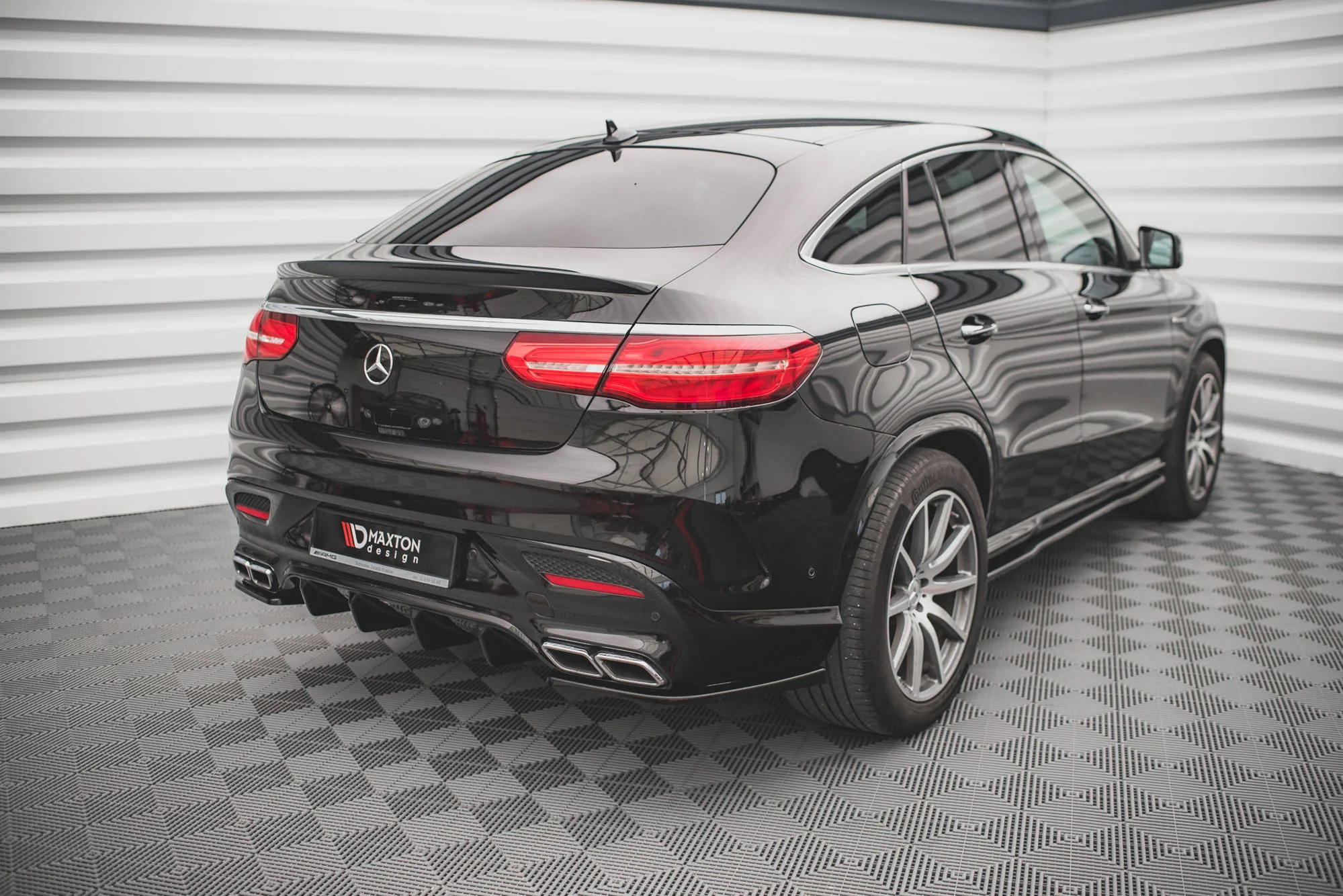 REAR SIDE SPLITTERS V.2 MERCEDES-BENZ GLE COUPE 63AMG C292 - Image 4