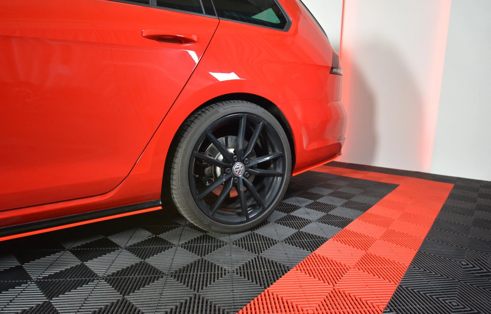 REAR SIDE SPLITTERS V.2 VW GOLF 7 R VARIANT FACELIFT - Image 3