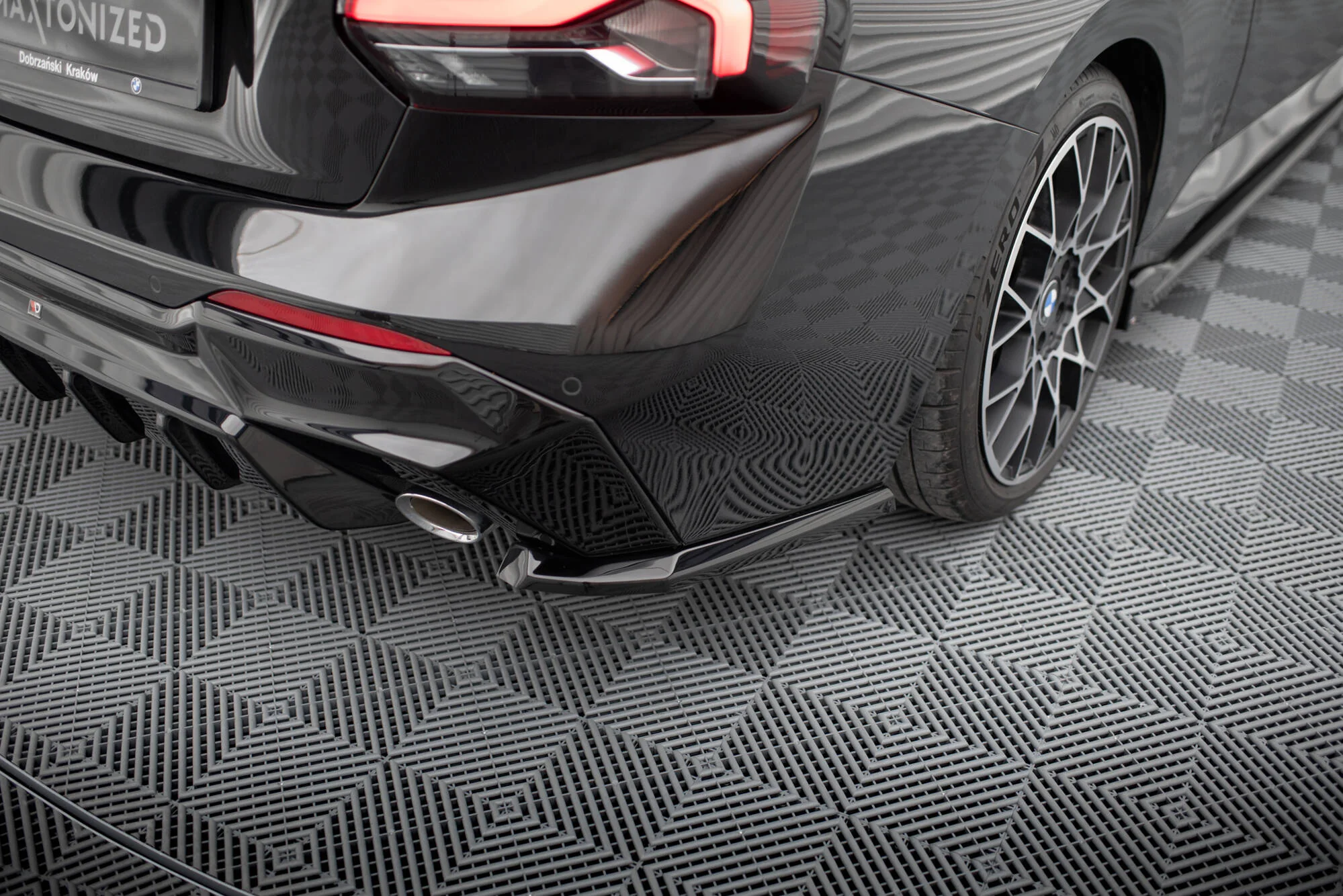 REAR SIDE SPLITTERS V.3 BMW 2 G42 (set for Maxton valance) - Image 3