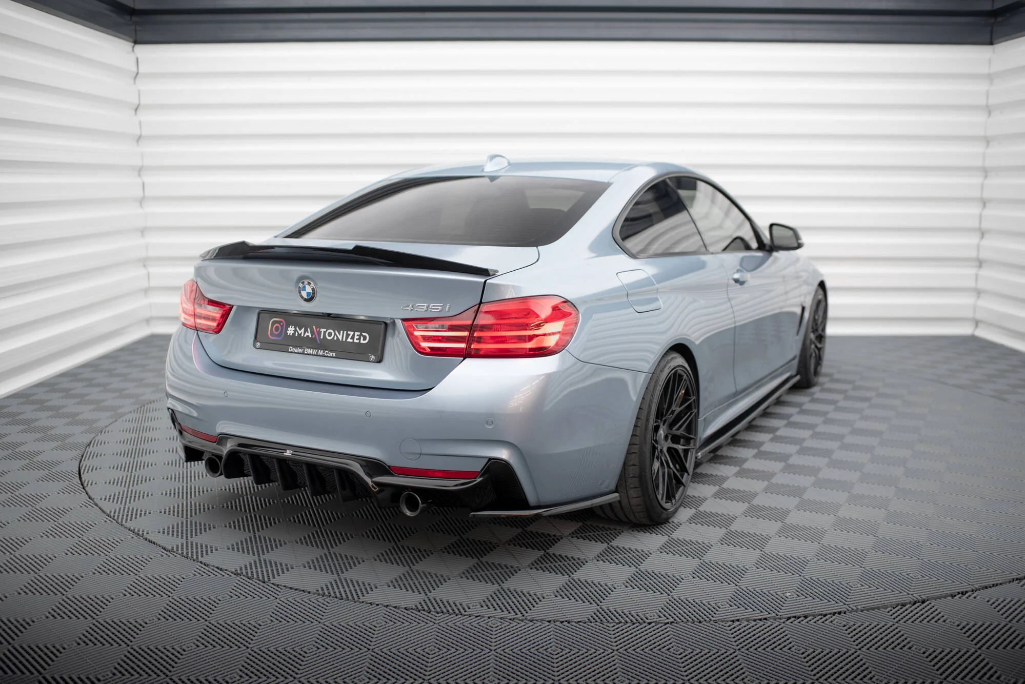 REAR SIDE SPLITTERS V.4 BMW 4 COUPE M-PACK F32 (set for Maxton valance) - Image 2