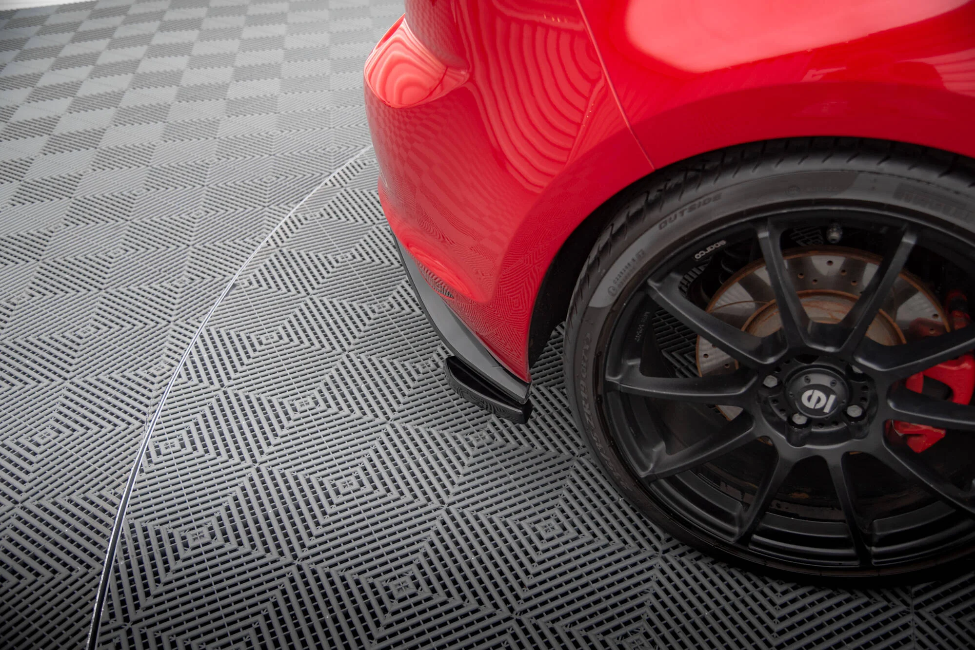 REAR SIDE SPLITTERS VW GOLF MK7 GTI CLUBSPORT - Image 4