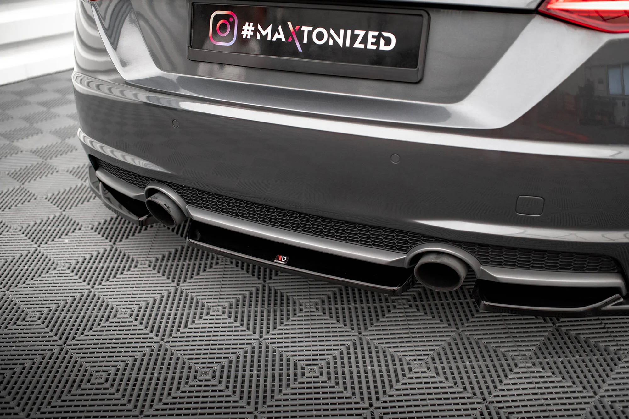 Rear Splitter Audi TT S-Line 8S - Image 5