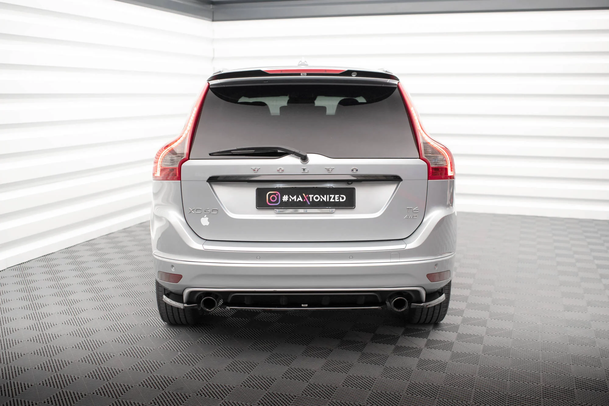 REAR SPLITTER FOR VOLVO XC60 R-DESIGN MK1 FACELIFT - Image 2