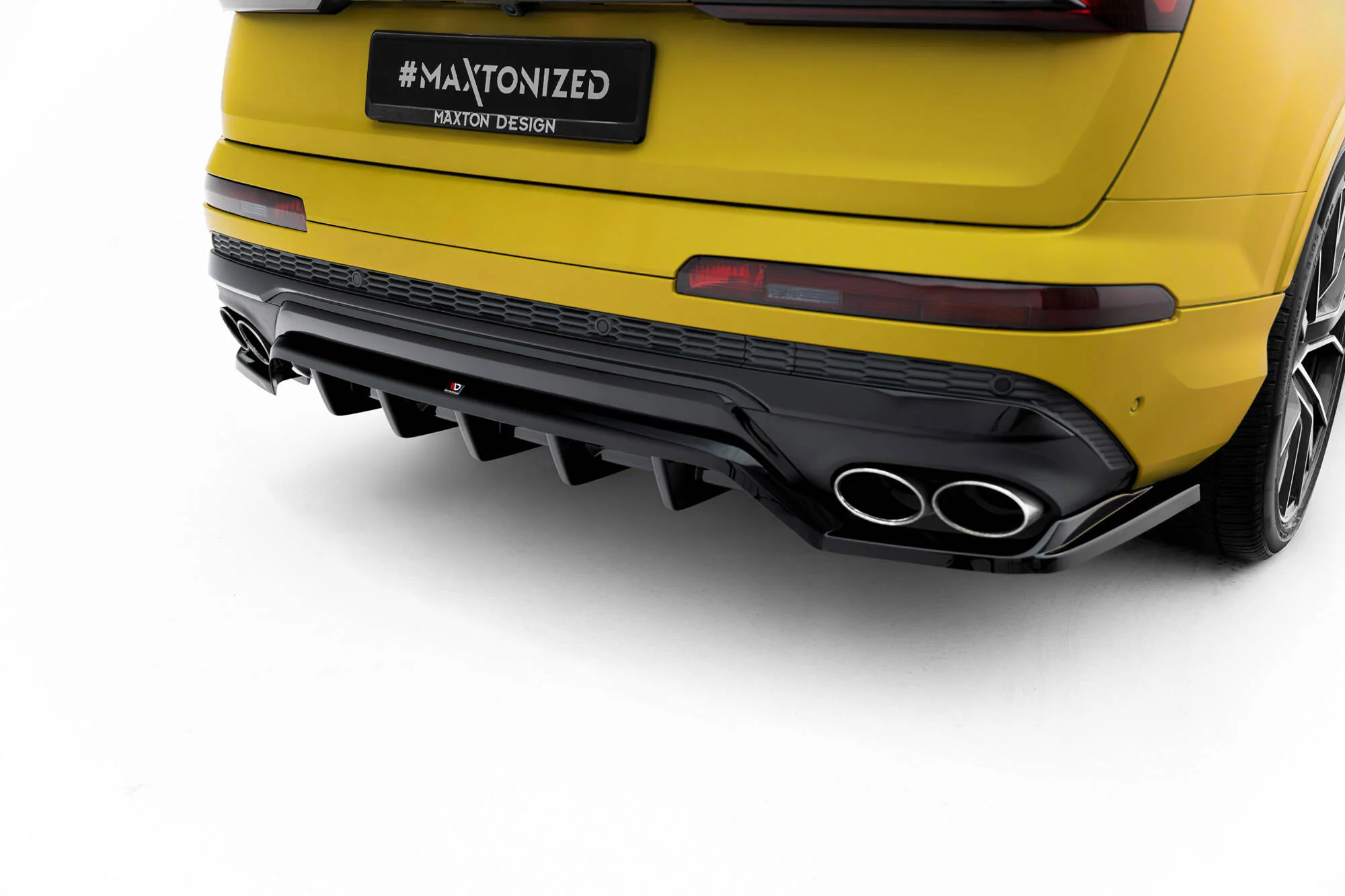Rear Splitter (with vertical bars) Audi SQ7 Mk2 (4M) Facelift - Image 5