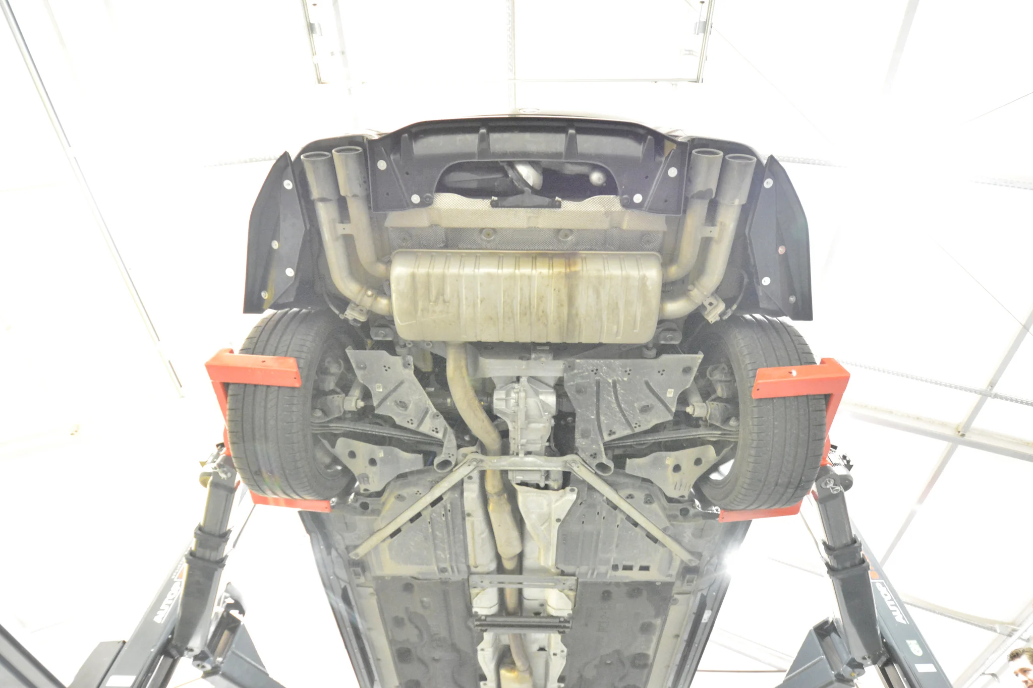 Rear Splitter (with vertical bars) BMW X1 M35i U11 - Image 7