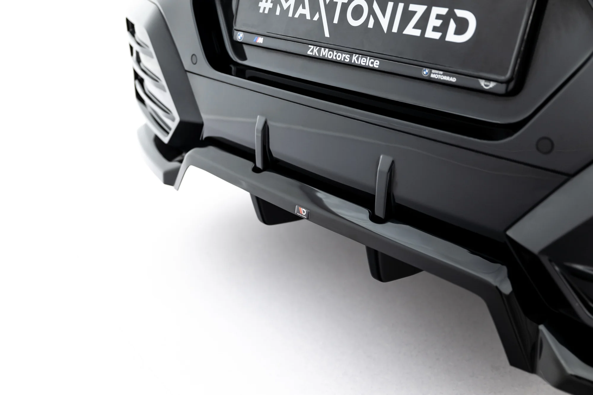 Rear Splitter (with vertical bars) BMW X2 M-Pack / iX2 U10 - Image 4