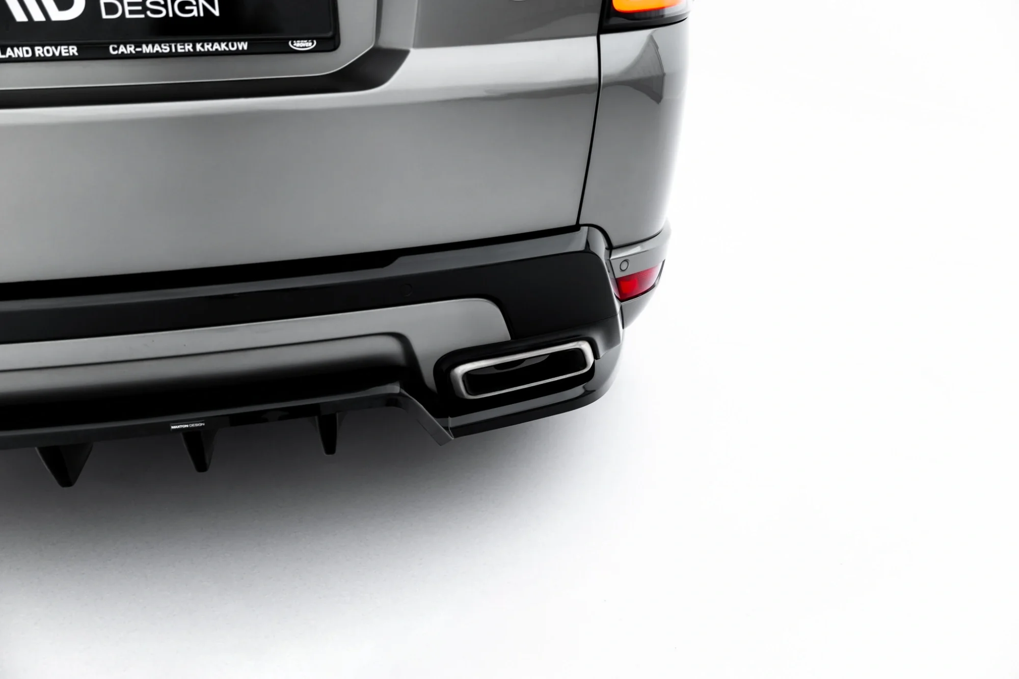 Rear Splitter (with vertical bars) Land Rover Range Rover Sport Mk2 Facelift - Image 4