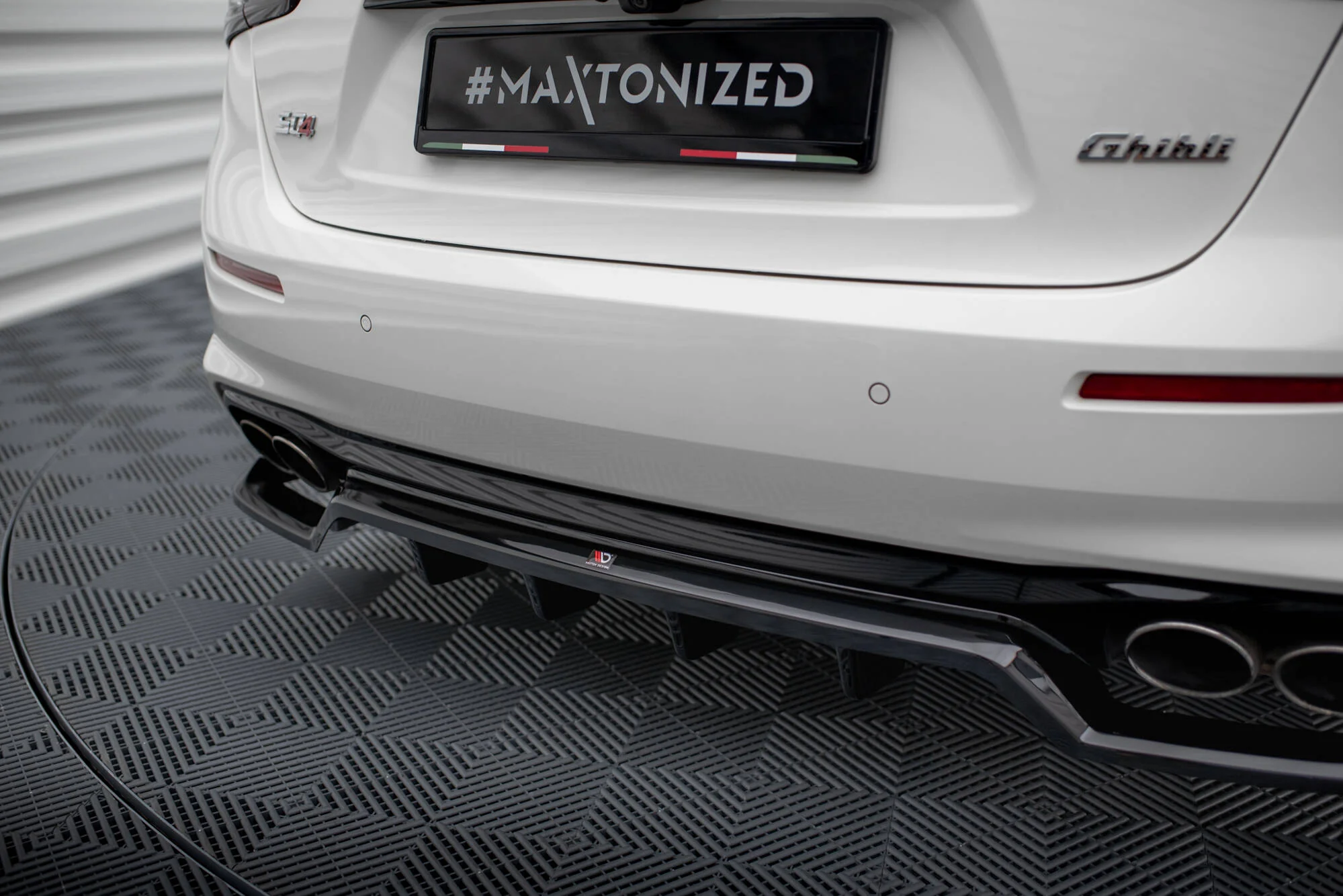 Rear Splitter (with vertical bars) Maserati Ghibli Mk3 Facelift - Image 3