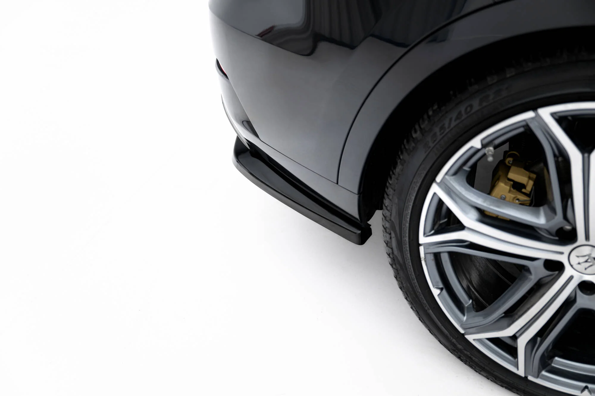 Rear Splitter (with vertical bars) Maserati Levante GT Mk1 Facelift - Image 4