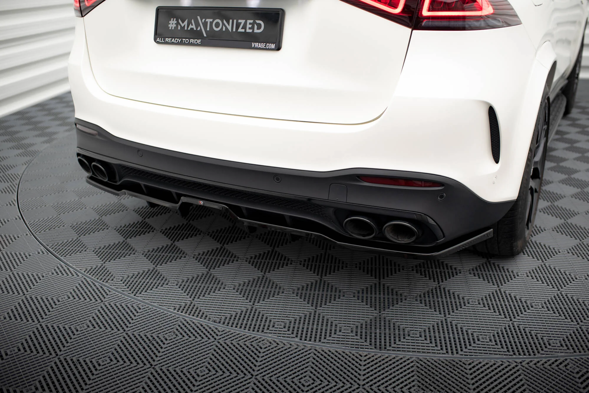 REAR SPLITTER (WITH VERTICAL BARS) MERCEDES-AMG GLE 53 SUV W167 - Image 2