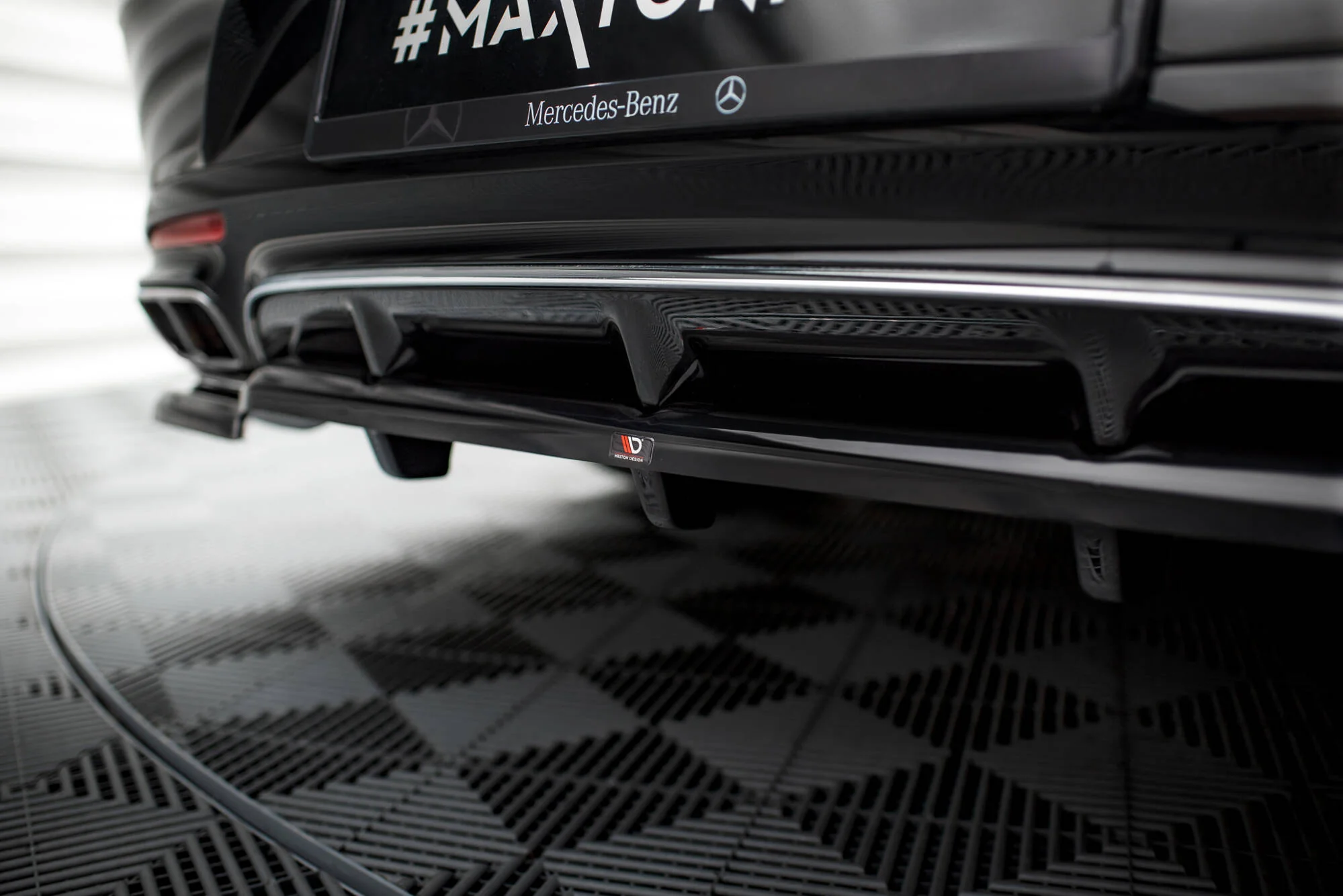 Rear Splitter (with vertical bars) Mercedes-Benz S Coupe AMG-Line C217 Facelift - Image 5