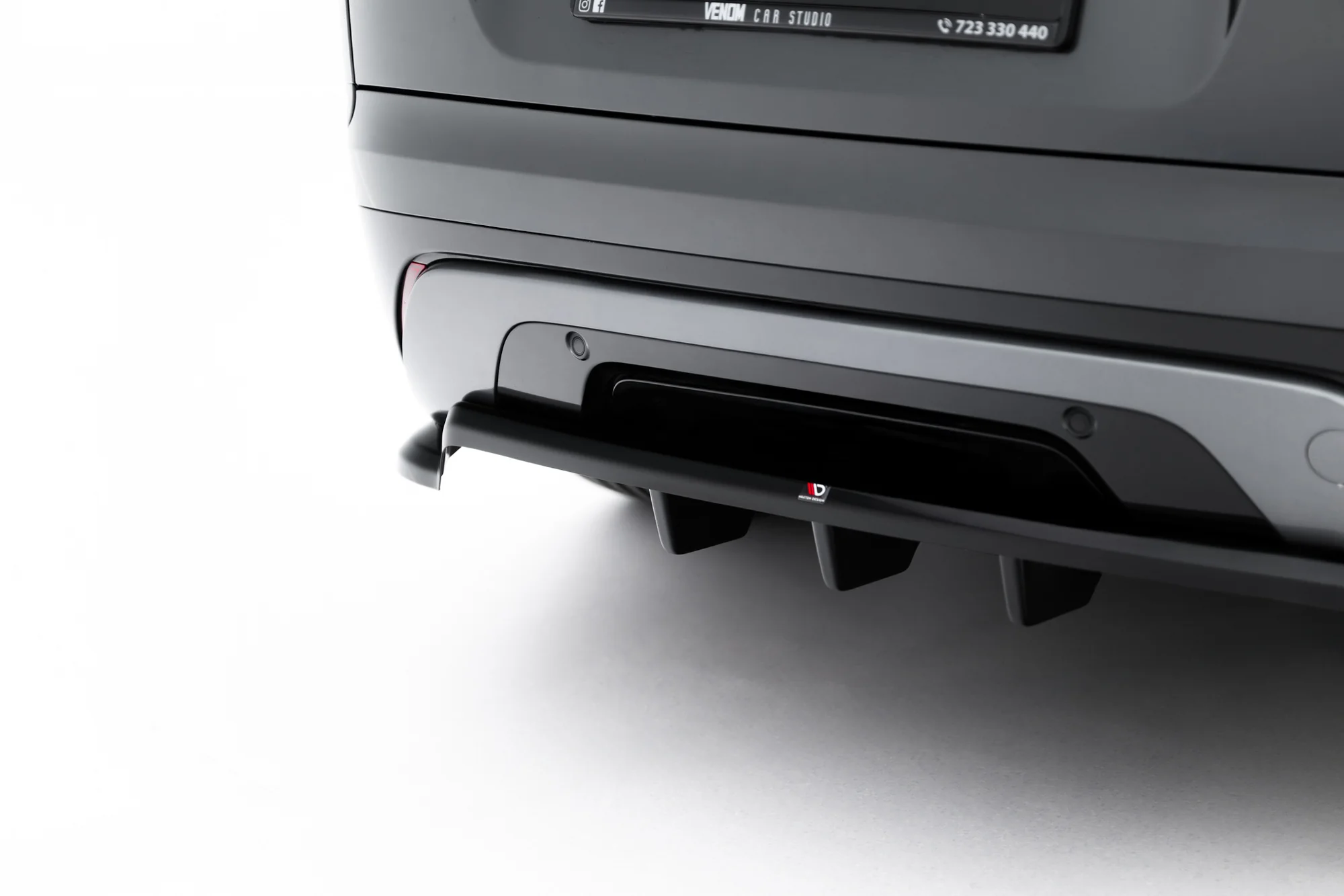 Rear Splitter (with vertical bars) V.2 Land Rover Range Rover Velar R-Dynamic Mk1 - Image 4
