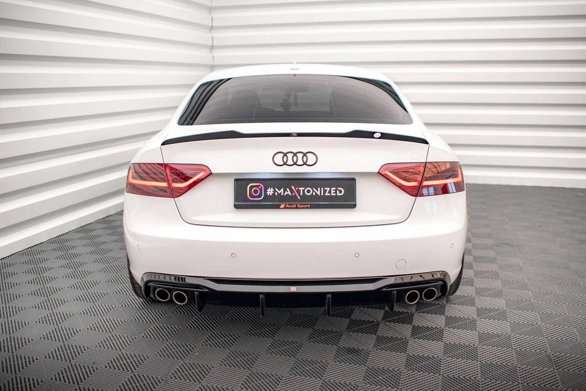 Rear Valance Audi A5 8T Facelift (Version with dual exhausts on both sides) - Image 3