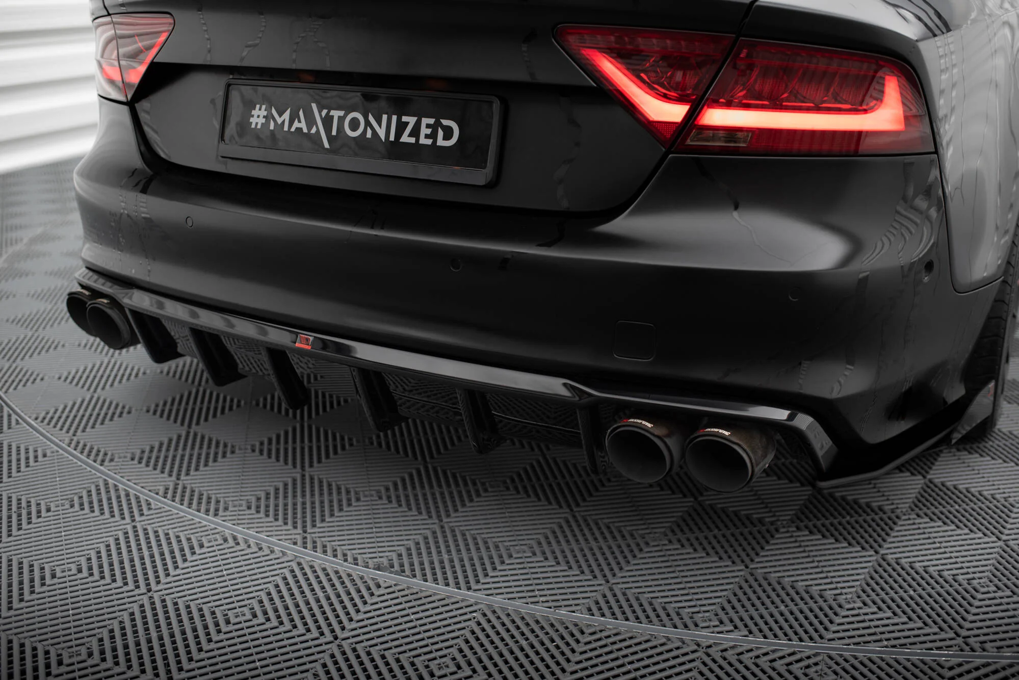 Rear Valance Audi S7 C7 - Image 3