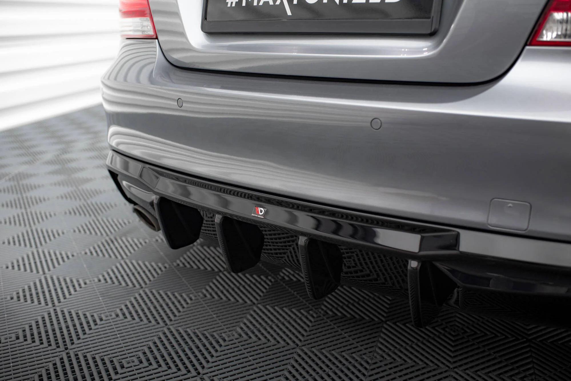 Rear Valance BMW 1 M-Pack E82 - Image 4