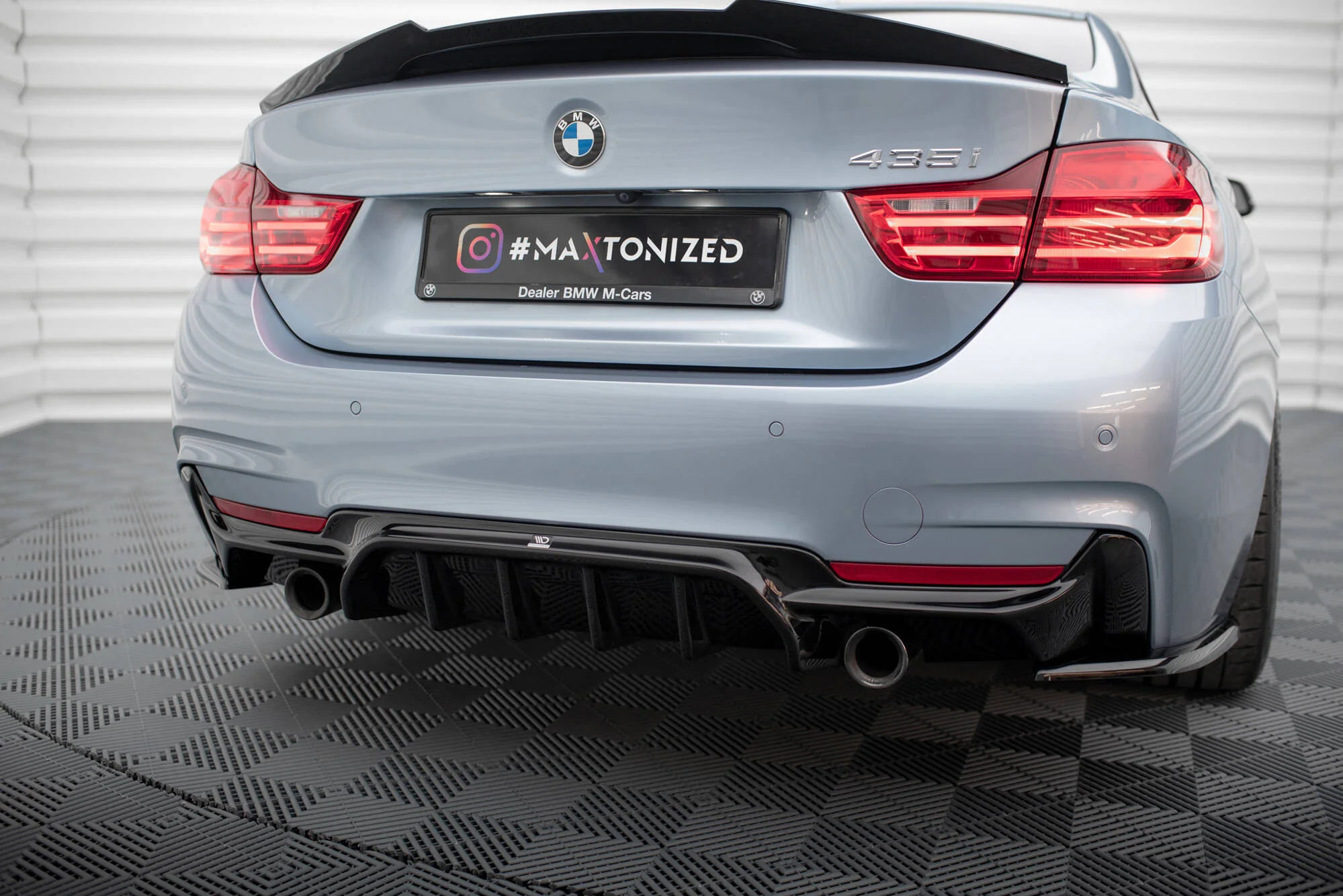 REAR VALANCE BMW 4 COUPE / GRAN COUPE / CABRIO M-PACK F32 / F36 (VERSION WITH EXHAUST ON BOTH SIDES) - Image 3