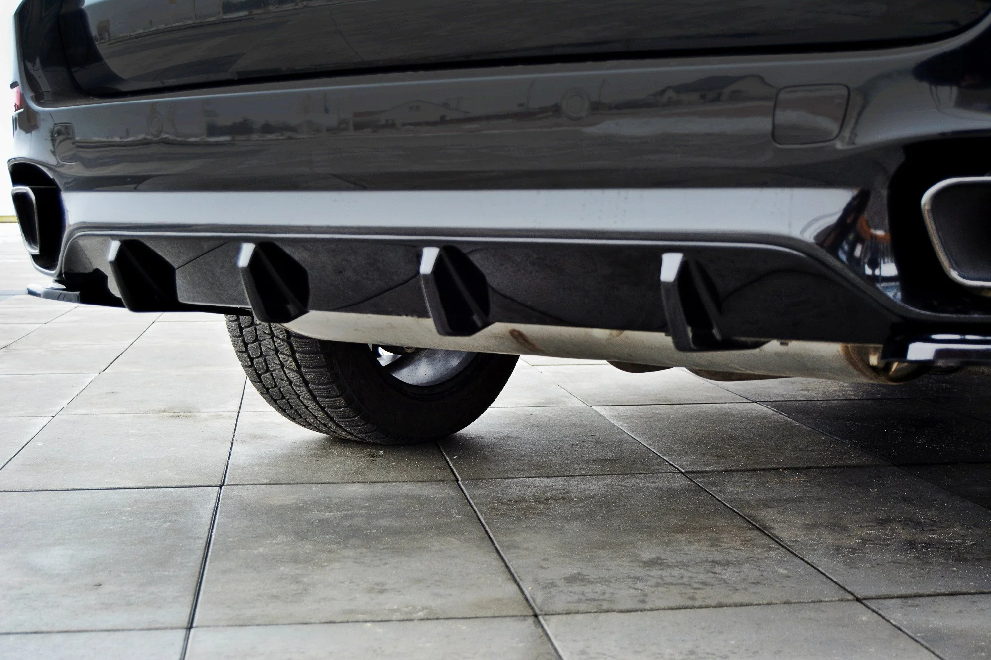 REAR VALANCE BMW X5 F15 M50D - Image 2