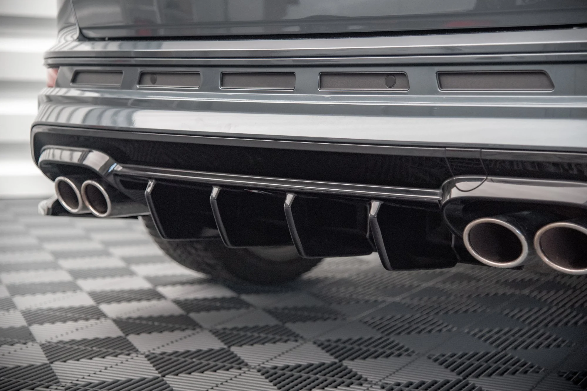 REAR VALANCE CUPRA ATECA - Image 7
