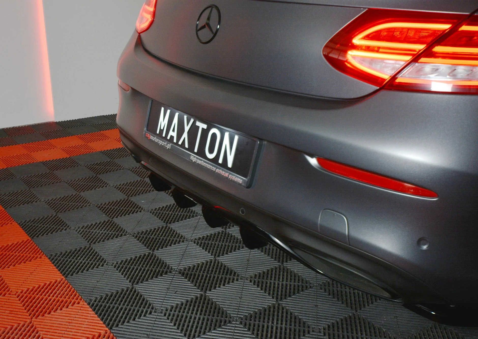 REAR VALANCE MERCEDES- BENZ C-CLASS W205 COUPE AMG-LINE - Image 4