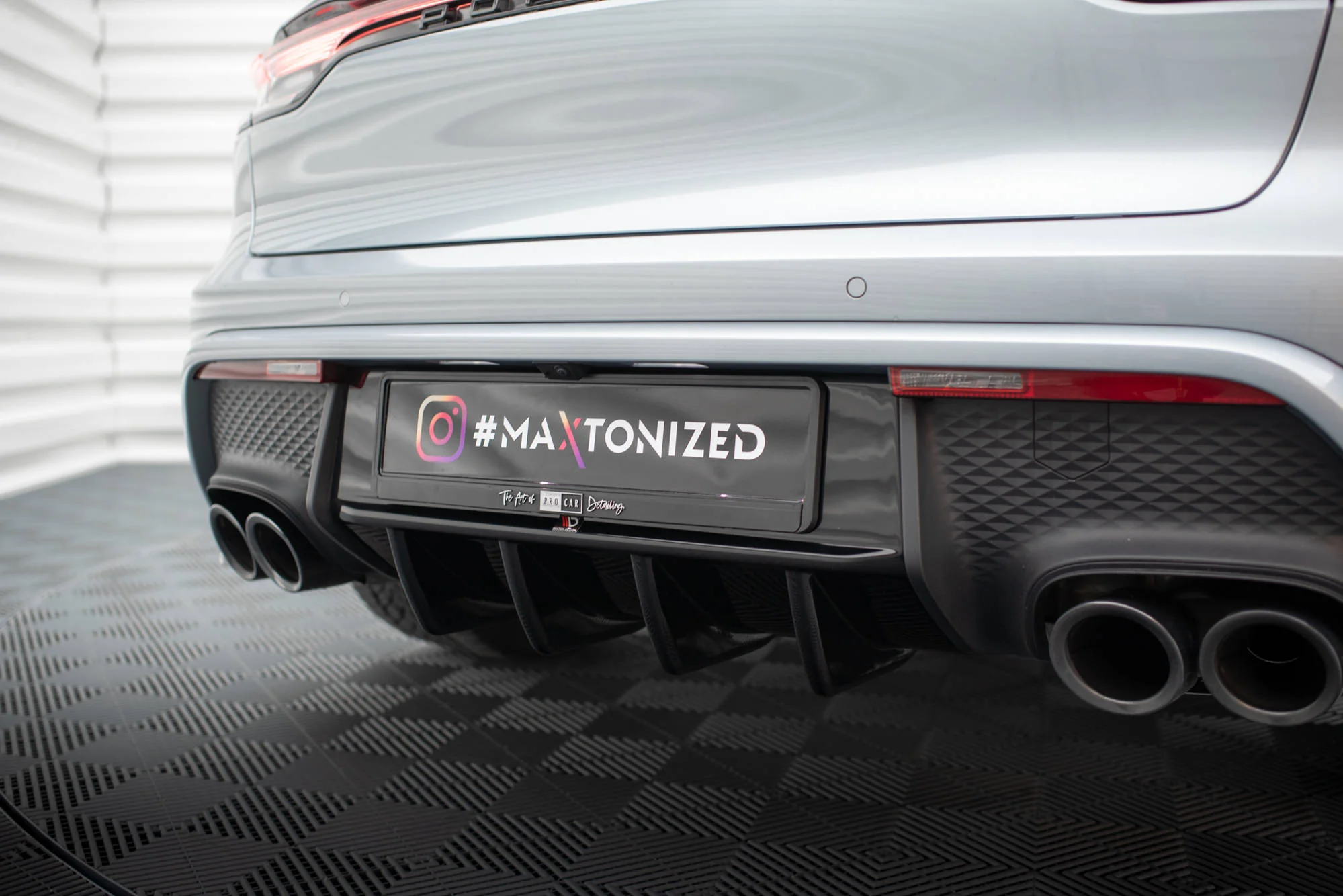 REAR VALANCE PORSCHE MACAN MK1 FACELIFT 2 - Image 7