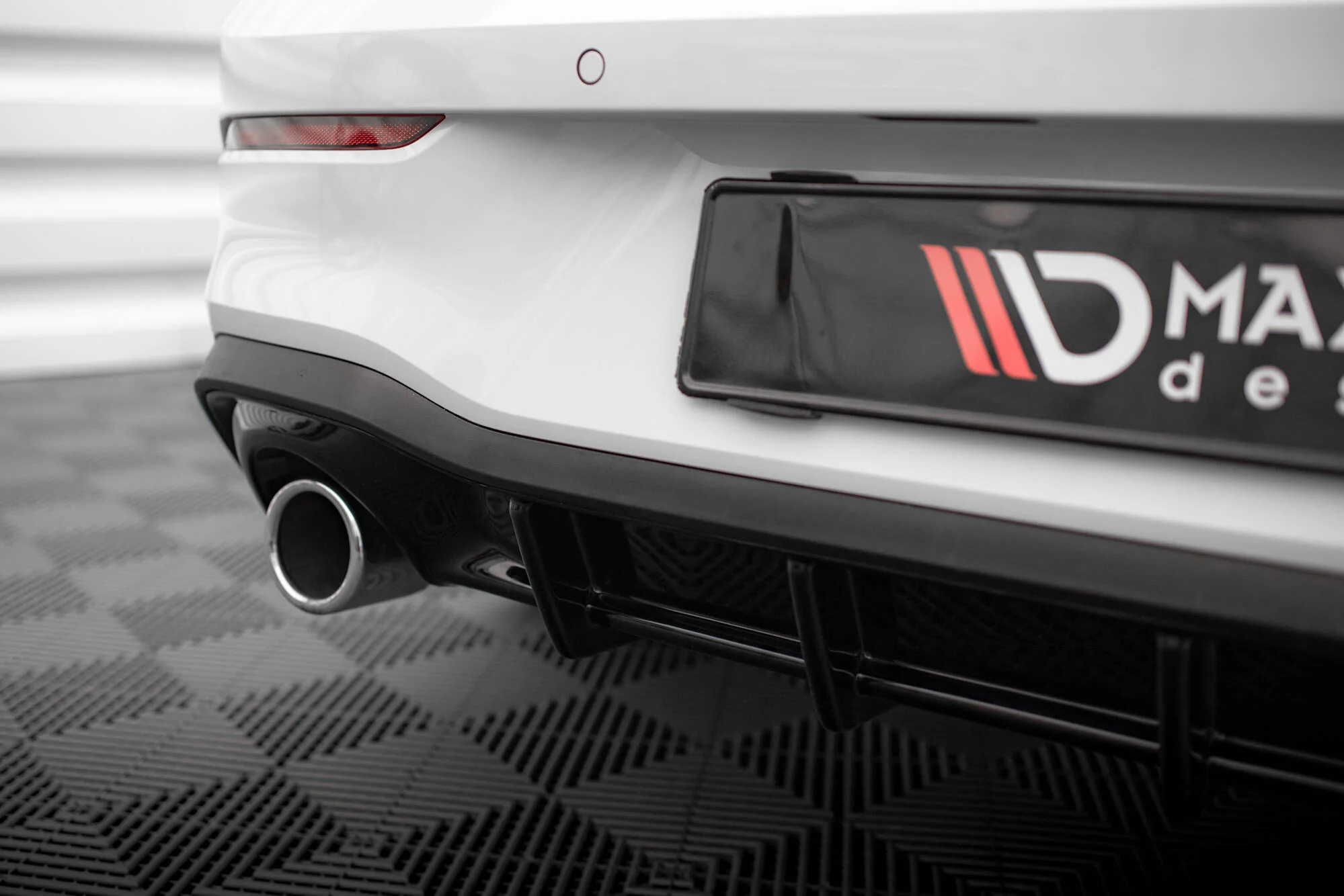REAR VALANCE V.3 VOLKSWAGEN GOLF GTI MK8 - Image 9