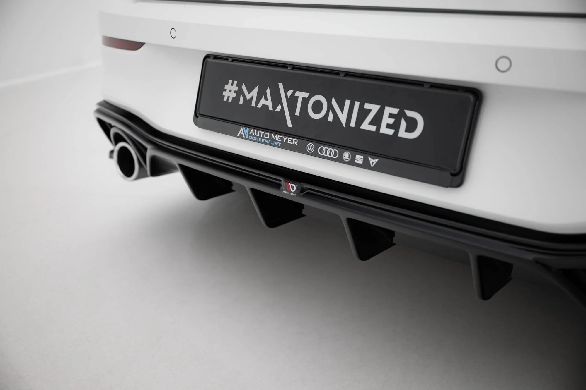 REAR VALANCE V.2 VOLKSWAGEN GOLF 8 GTI - Image 6
