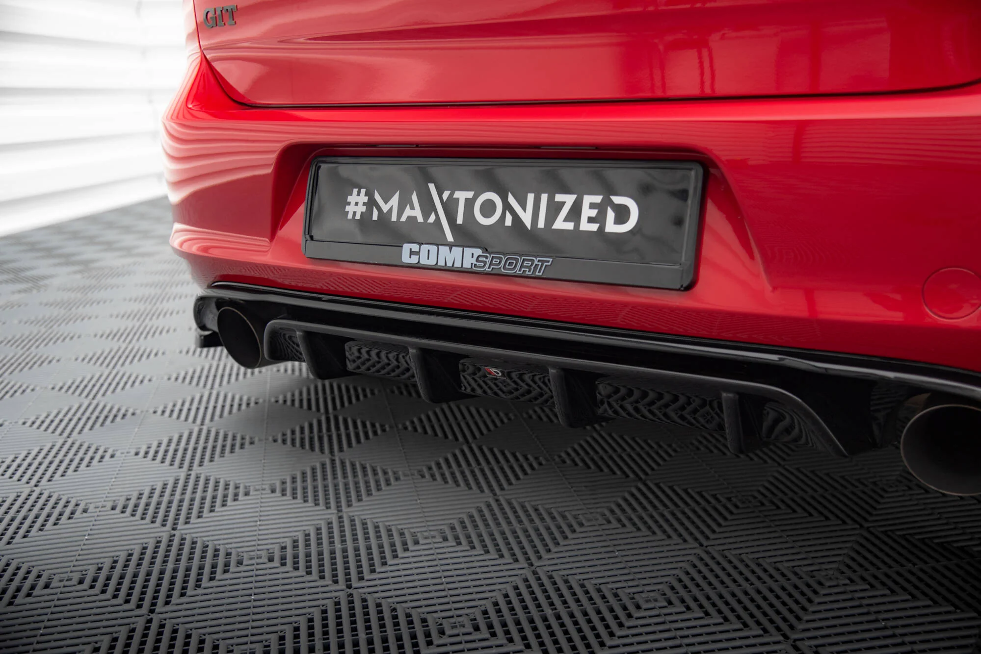 REAR VALANCE VW GOLF MK7 GTI CLUBSPORT - Image 3