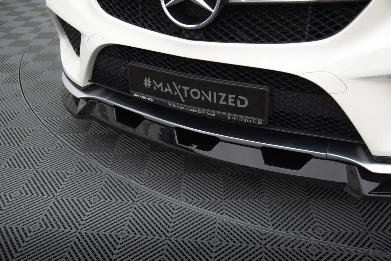 FRONT SPLITTER V.1 MERCEDES-BENZ GLE COUPE 43 AMG / AMG-LINE C292 - Image 2