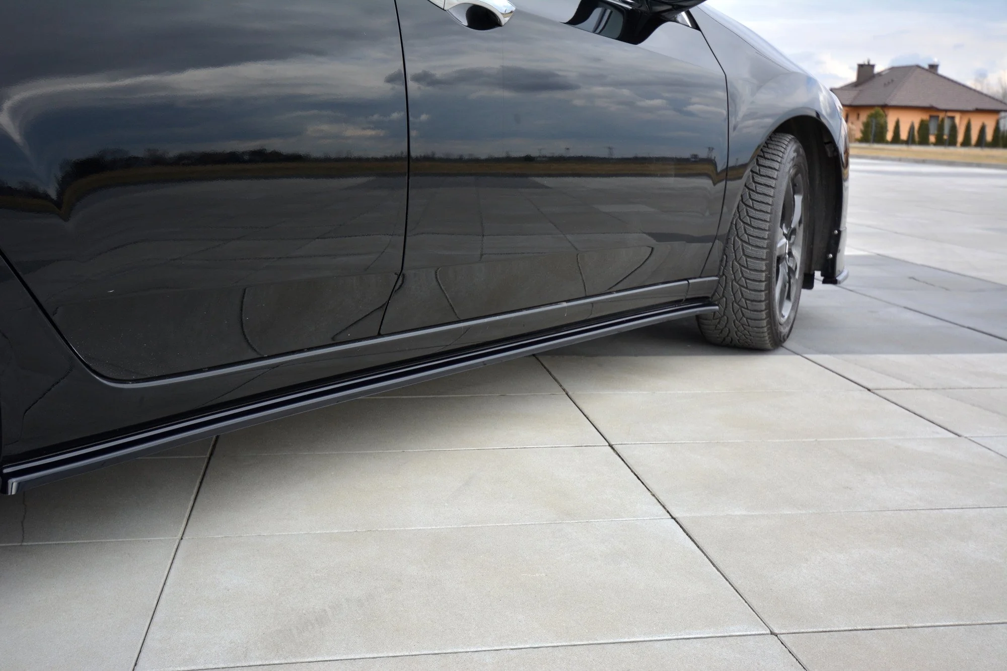 SIDE SKIRTS DIFFUSERS ACURA TSX CU2 (PRE-FACELIFT)  / ACCORD MK8. (CU-SERIES) PREFACE SEDAN