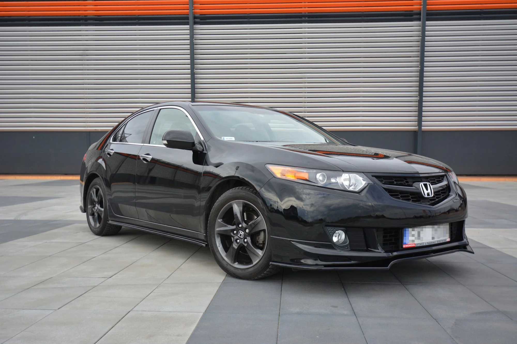 SIDE SKIRTS DIFFUSERS ACURA TSX CU2 (PRE-FACELIFT)  / ACCORD MK8. (CU-SERIES) PREFACE SEDAN - Image 4