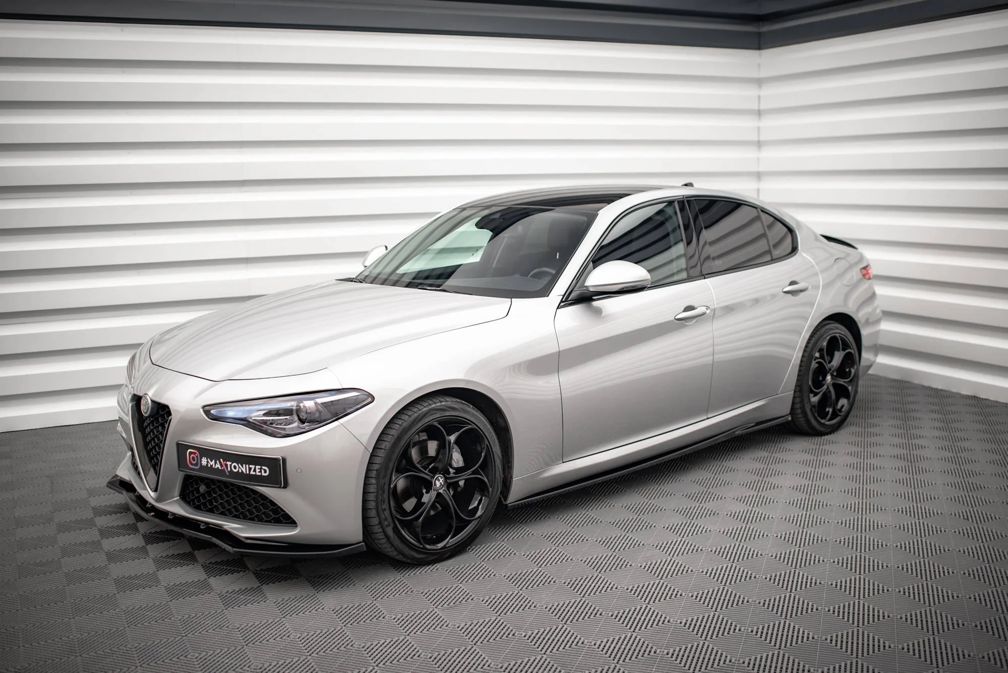SIDE SKIRTS DIFFUSERS ALFA ROMEO GIULIA SPORT - Image 2