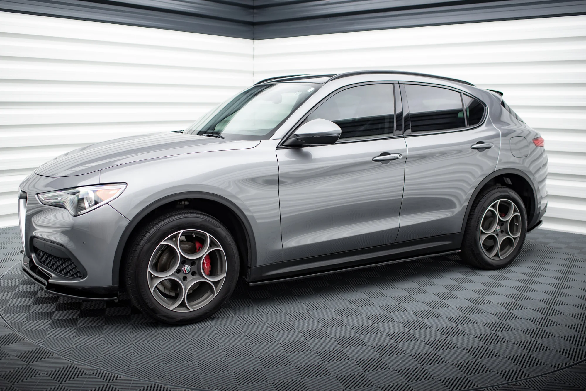 SIDE SKIRTS DIFFUSERS ALFA ROMEO STELVIO - Image 3