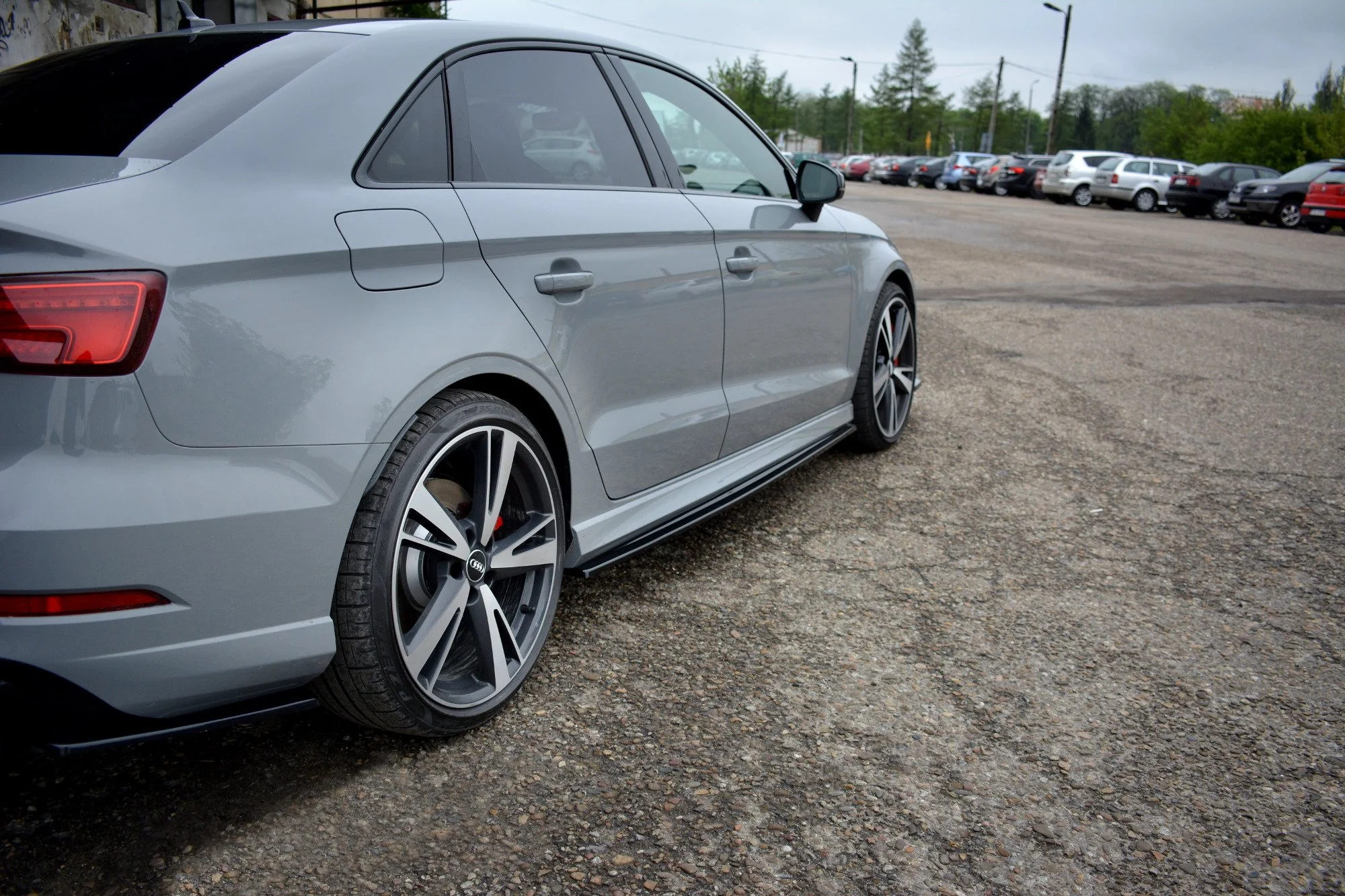 SIDE SKIRTS DIFFUSERS AUDI RS3 8V FL SEDAN - Image 3