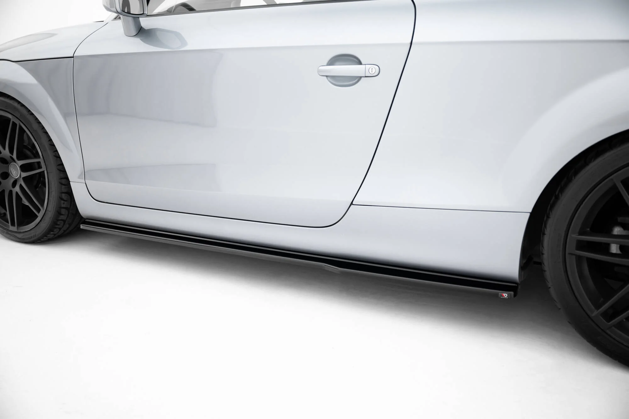 SIDE SKIRTS DIFFUSERS AUDI TT S / TT S-LINE 8J - Image 2
