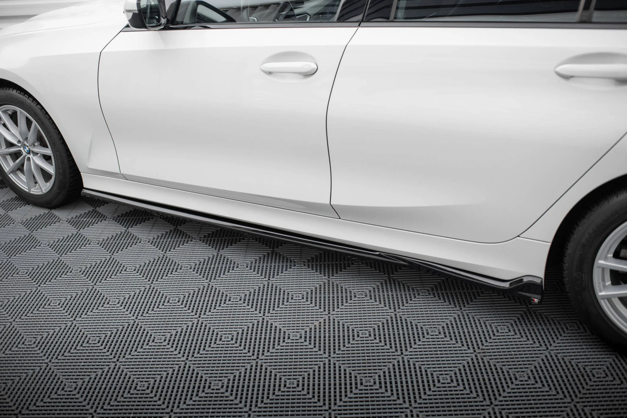 SIDE SKIRTS DIFFUSERS BMW 3 SEDAN / TOURING G20 / G21 FACELIFT - Image 4