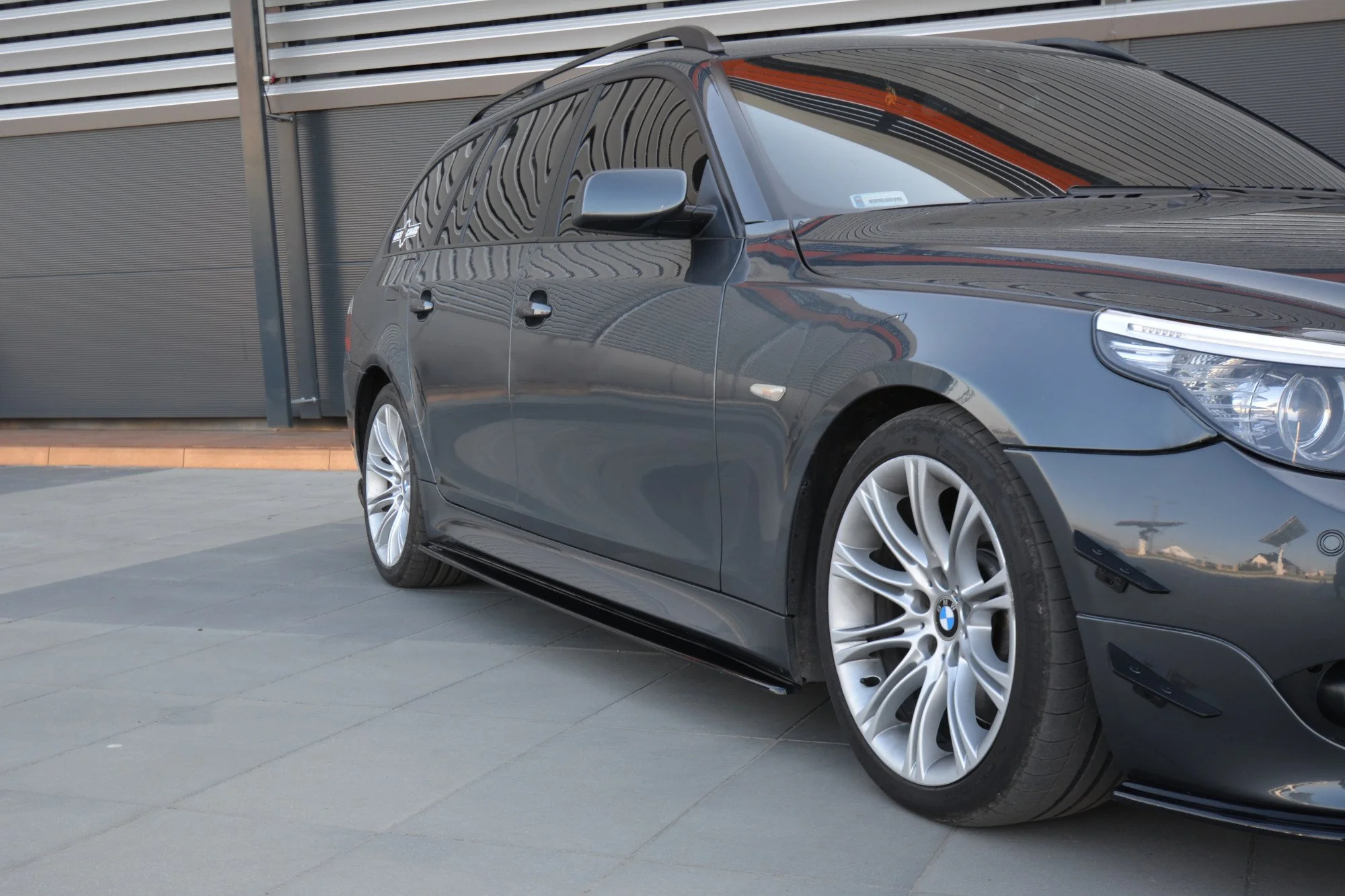 SIDE SKIRTS DIFFUSERS BMW 5 E60/61 M-PACK - Image 2