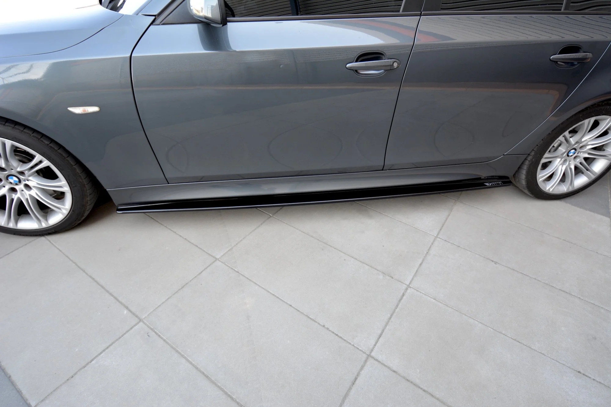 SIDE SKIRTS DIFFUSERS BMW 5 E60/61 M-PACK - Image 5