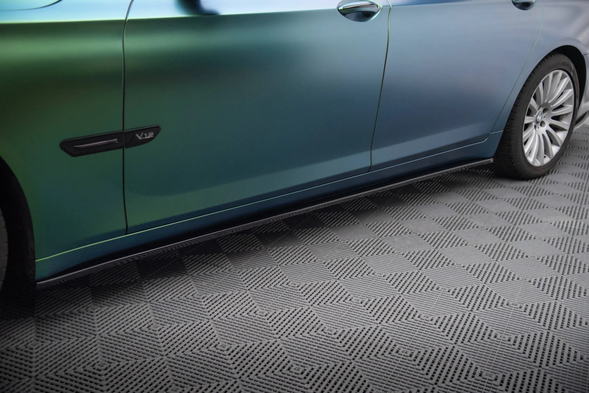 SIDE SKIRTS DIFFUSERS BMW 7 LONG F02 - Image 3