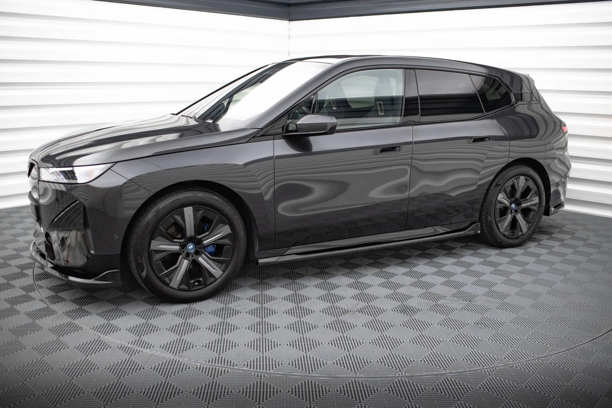 SIDE SKIRTS DIFFUSERS BMW IX Sport / M60 - Image 2