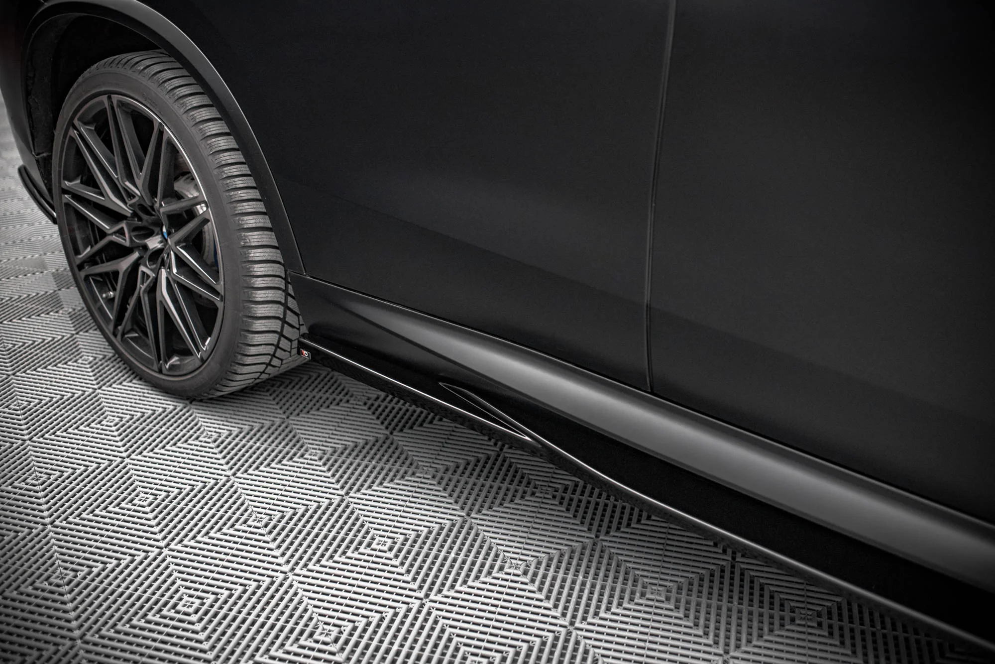 SIDE SKIRTS DIFFUSERS BMW X5M F95 - Image 2