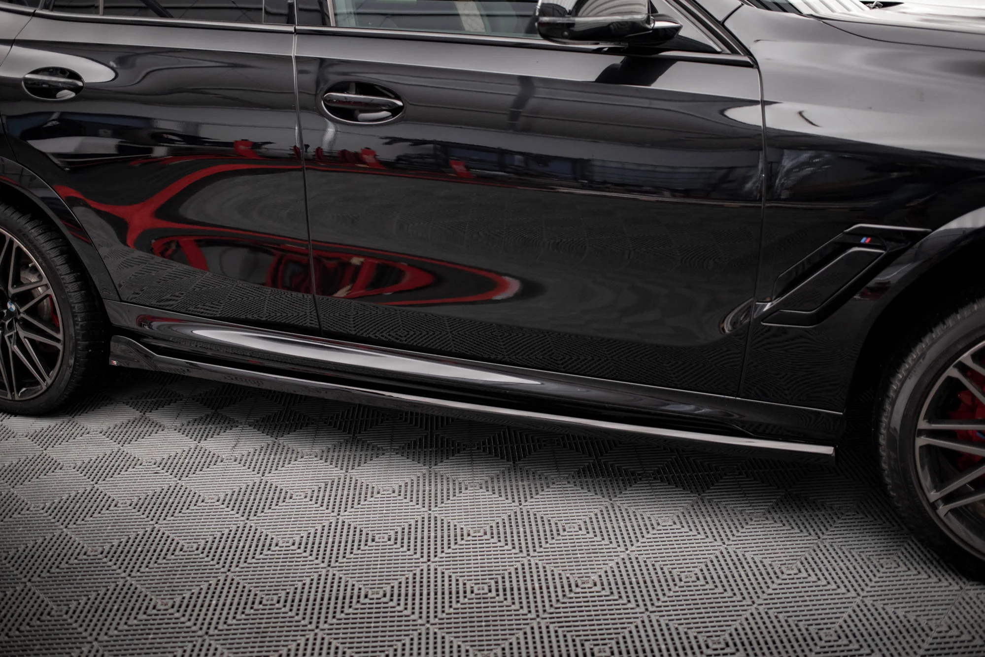 SIDE SKIRTS DIFFUSERS BMW X6 M F96 / F96 Facelift - Image 4